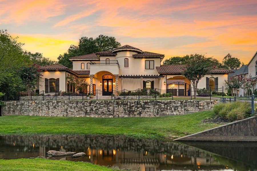Property photo for 4800 Beldon Trail, Colleyville, TX