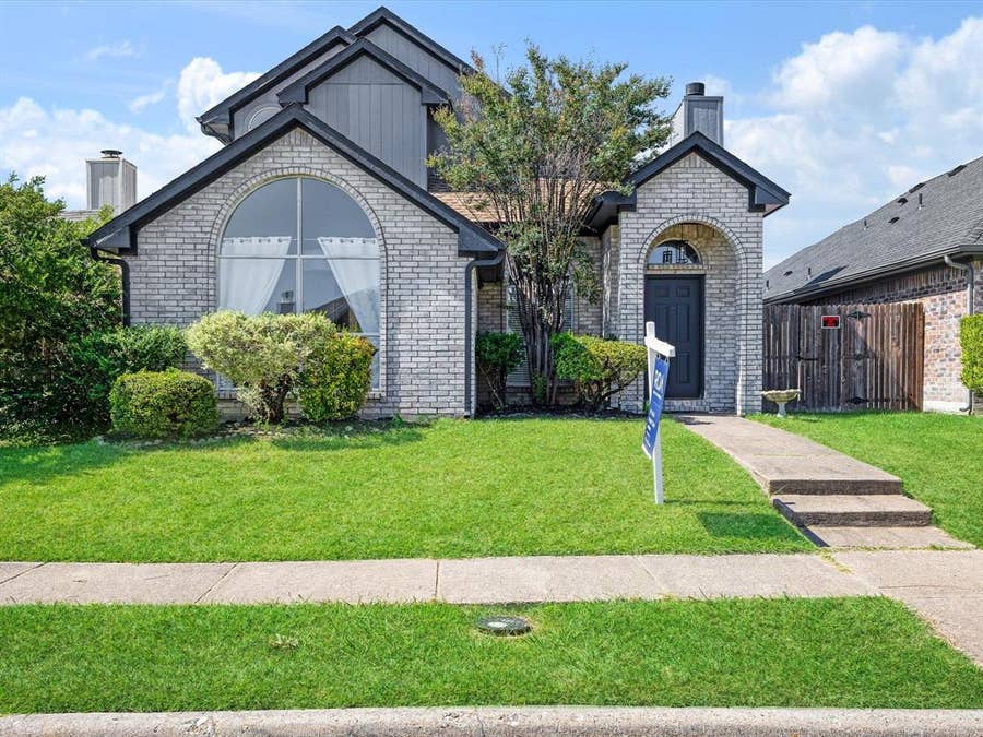 Property photo for 2409 Baretta Drive, Mesquite, TX