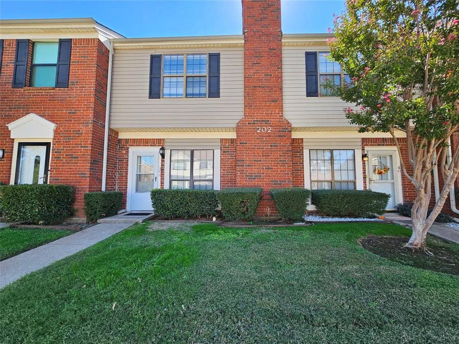 Property photo for 202 Samuel Boulevard, #3, Coppell, TX