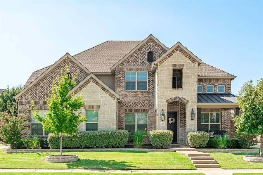 Property photo for 320 Dianna Drive, Prosper, TX