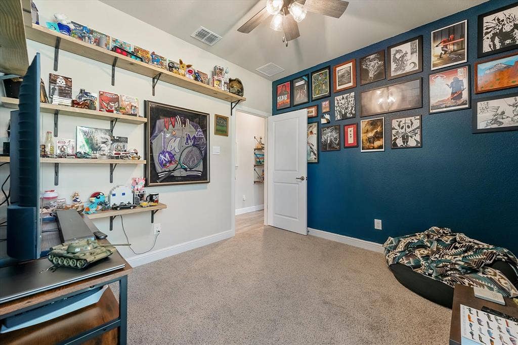 5291 Crystal Lake Avenue, Krum, TX 76249 5291 Crystal Lake Avenue, Krum, TX 76249