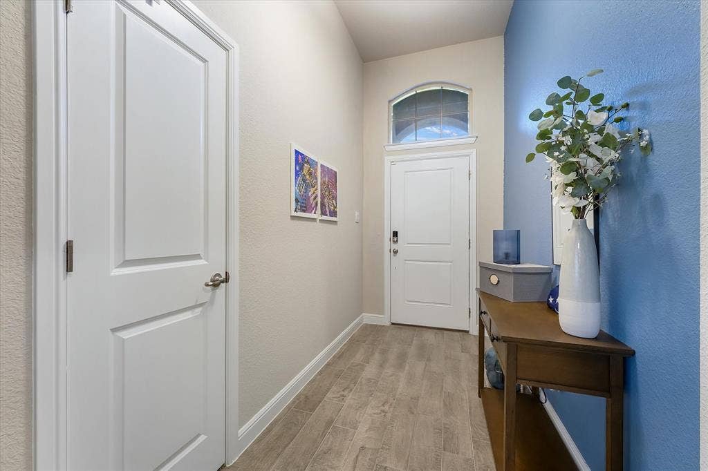 5291 Crystal Lake Avenue, Krum, TX 76249 5291 Crystal Lake Avenue, Krum, TX 76249
