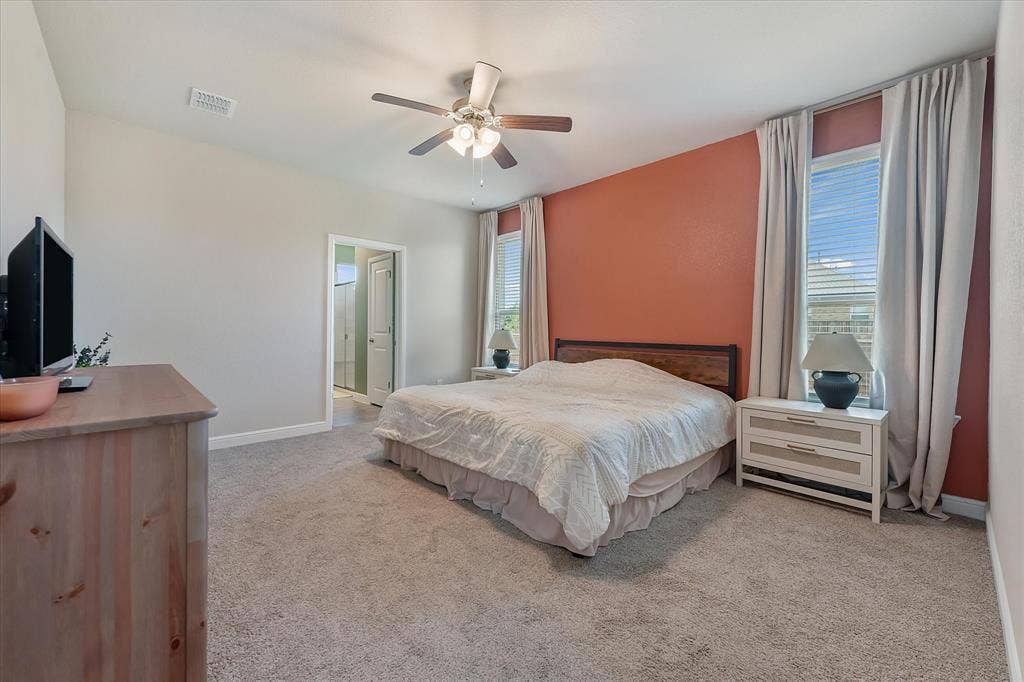 5291 Crystal Lake Avenue, Krum, TX 76249 5291 Crystal Lake Avenue, Krum, TX 76249