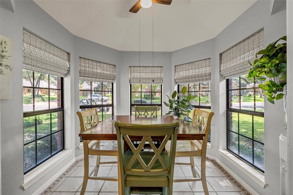 9605 Oak Springs Drive, Woodway, TX 76712 9605 Oak Springs Drive, Woodway, TX 76712