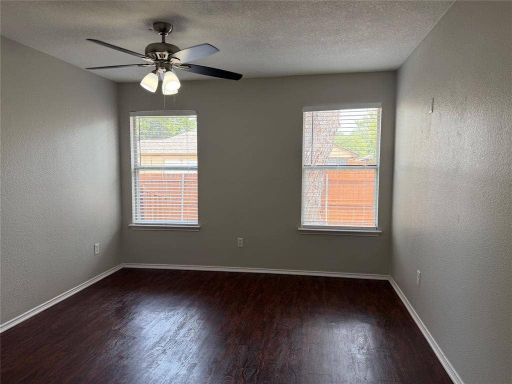 10239 Blackjack Oaks Drive, Dallas, TX 75227