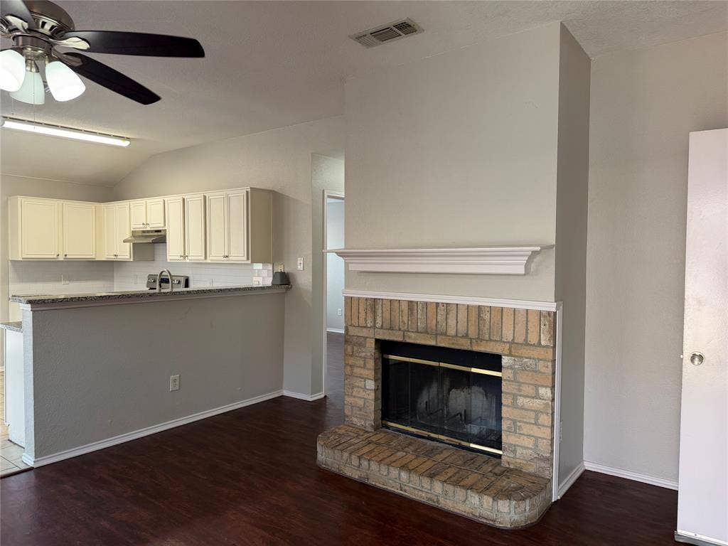 10239 Blackjack Oaks Drive, Dallas, TX 75227