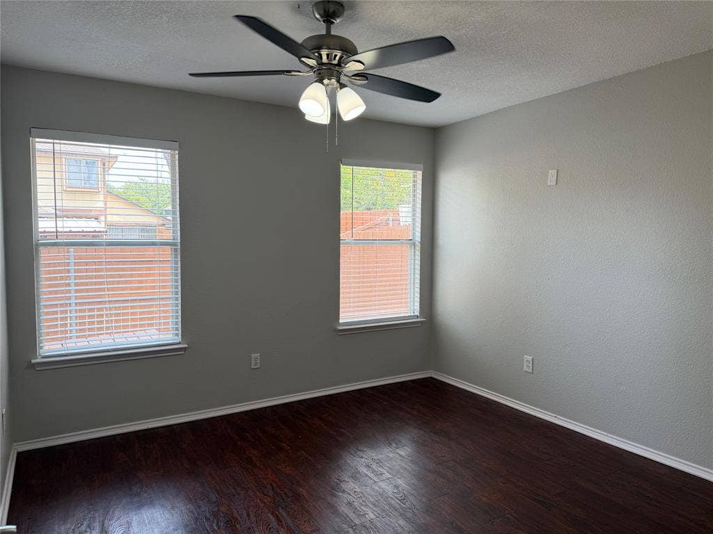 10239 Blackjack Oaks Drive, Dallas, TX 75227
