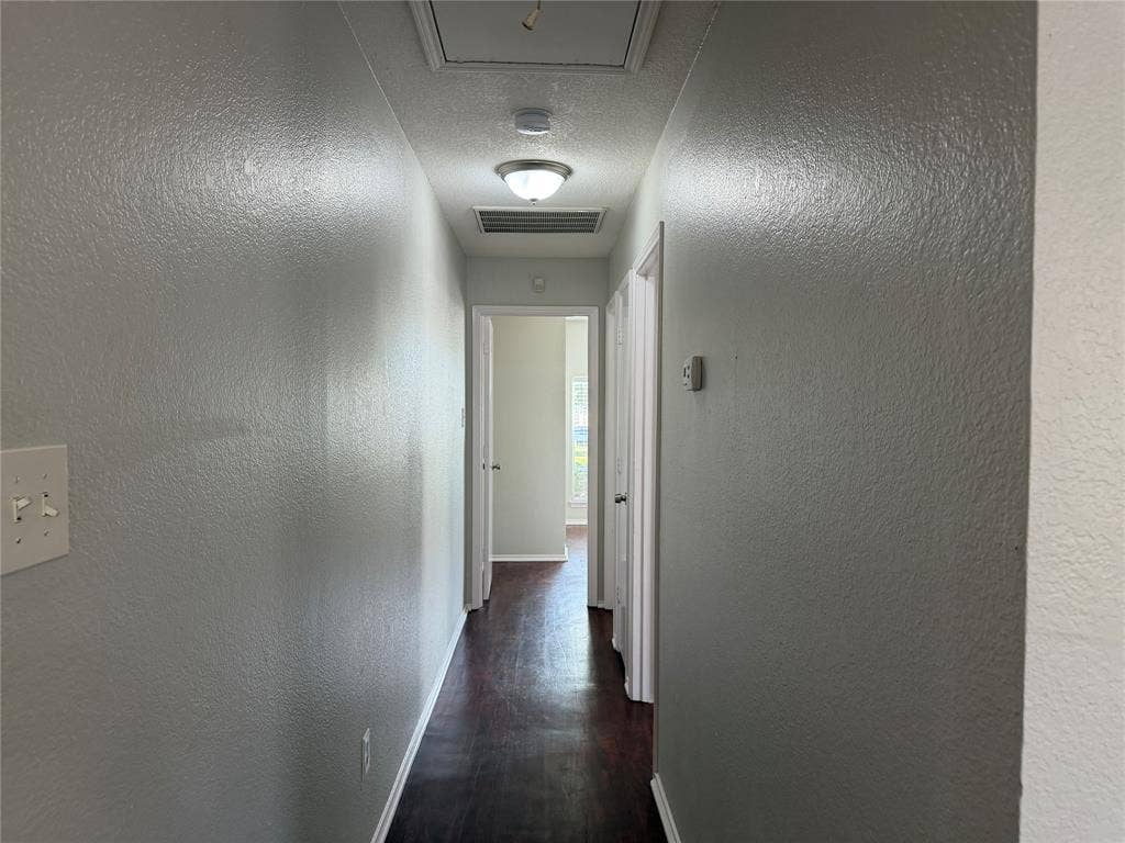 10239 Blackjack Oaks Drive, Dallas, TX 75227