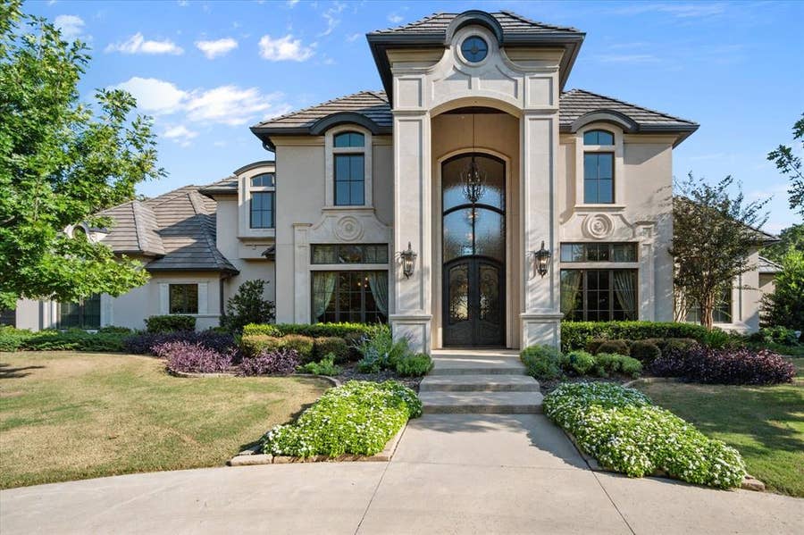 Property photo for 7947 Chartwell Lane, Fort Worth, TX