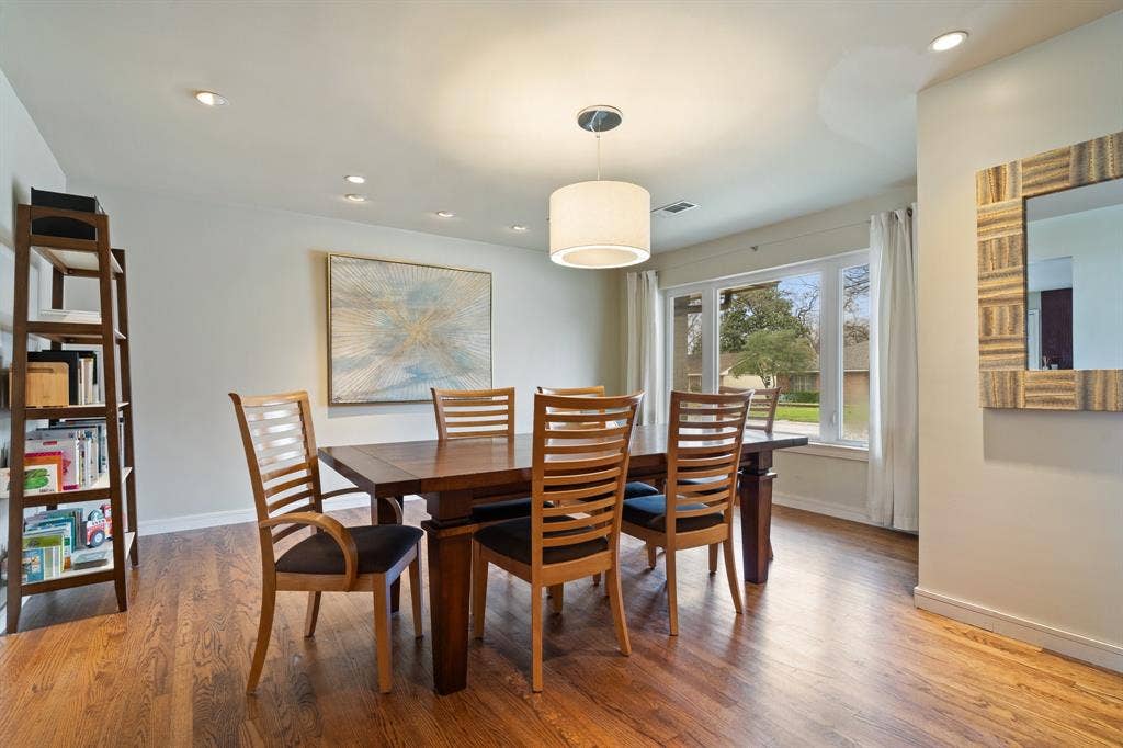 7418 Fenton Drive, Dallas, TX 75231 7418 Fenton Drive, Dallas, TX 75231