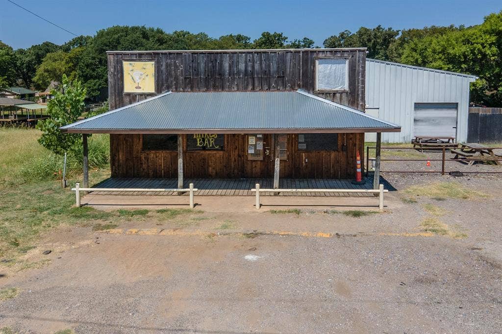 761 S Gun Barrel Lane S, Gun Barrel City, TX 75156 761 S Gun Barrel Lane S, Gun Barrel City, TX 75156