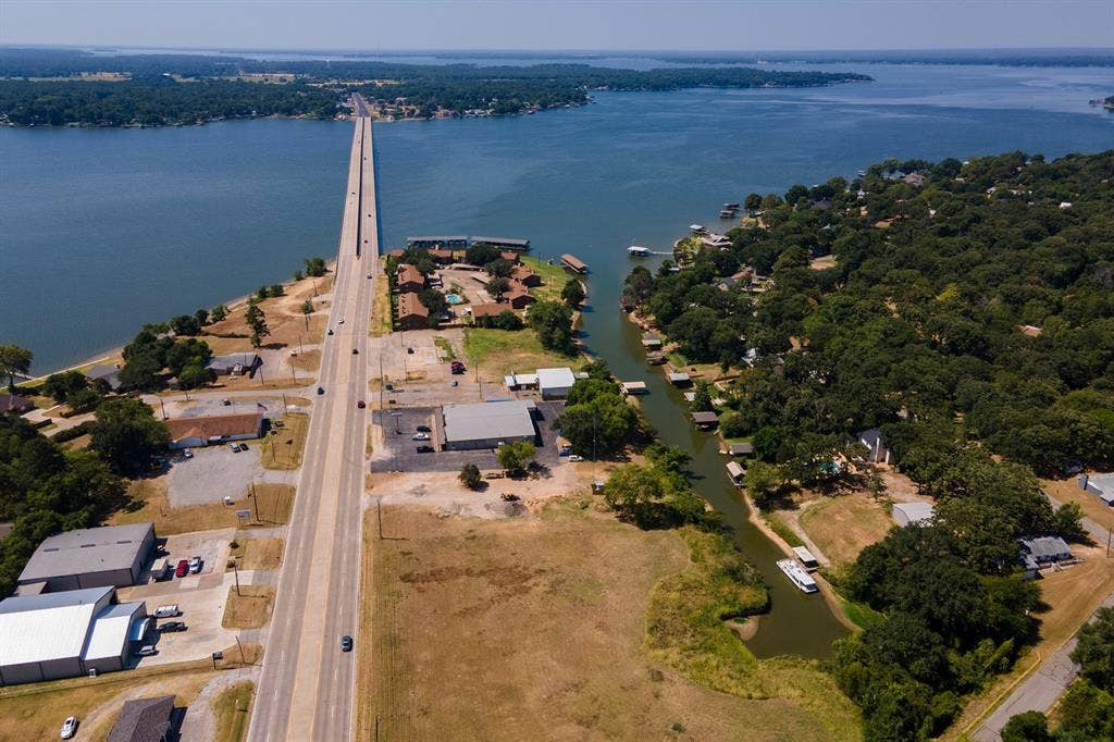 761 S Gun Barrel Lane S, Gun Barrel City, TX 75156 761 S Gun Barrel Lane S, Gun Barrel City, TX 75156