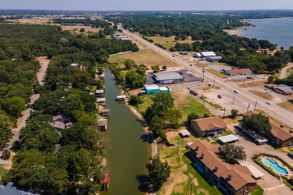 761 S Gun Barrel Lane S, Gun Barrel City, TX 75156 761 S Gun Barrel Lane S, Gun Barrel City, TX 75156