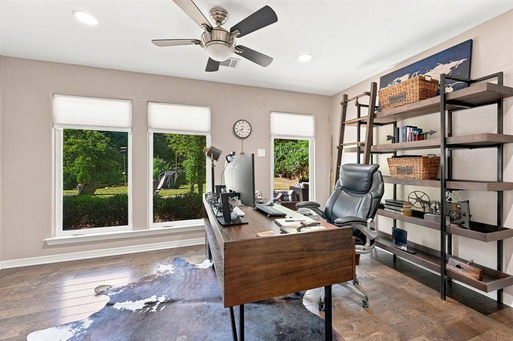 3840 Mockingbird Lane, Midlothian, TX 76065