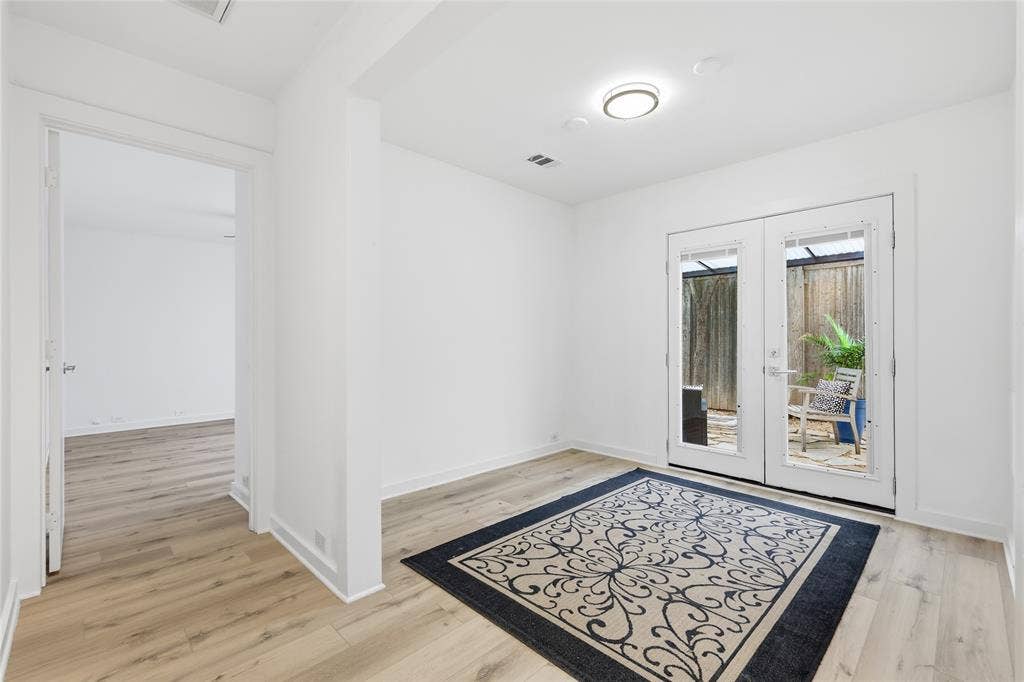 4214 Swiss Avenue, #A, Dallas, TX 75204 4214 Swiss Avenue, #A, Dallas, TX 75204