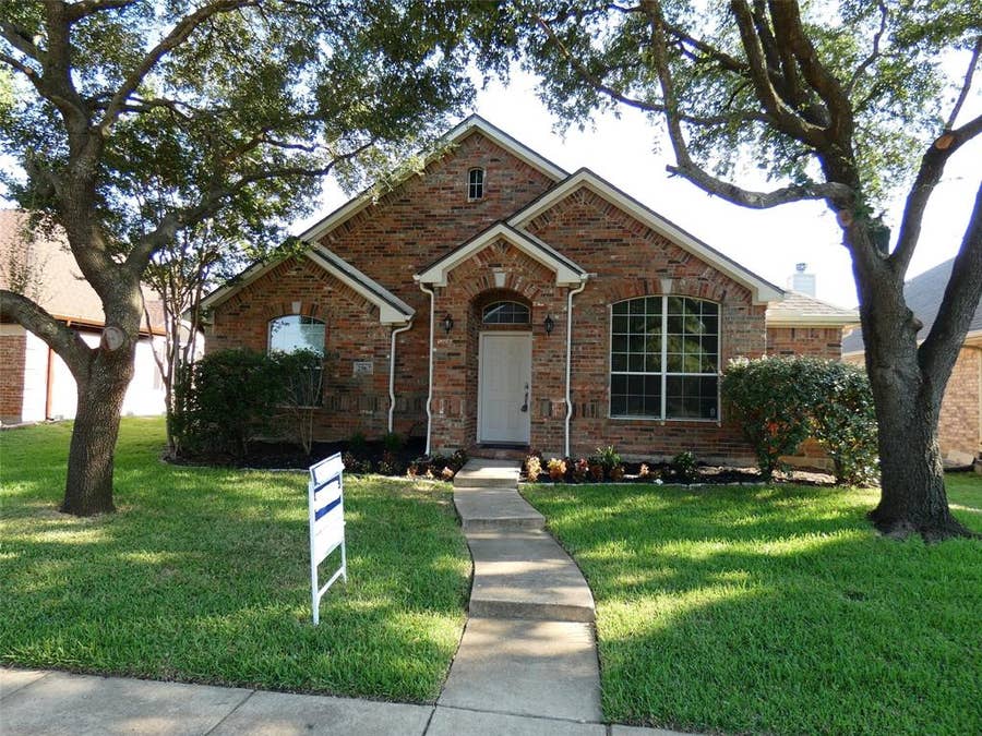 Property photo for 2967 Wild Oak Lane, Rockwall, TX