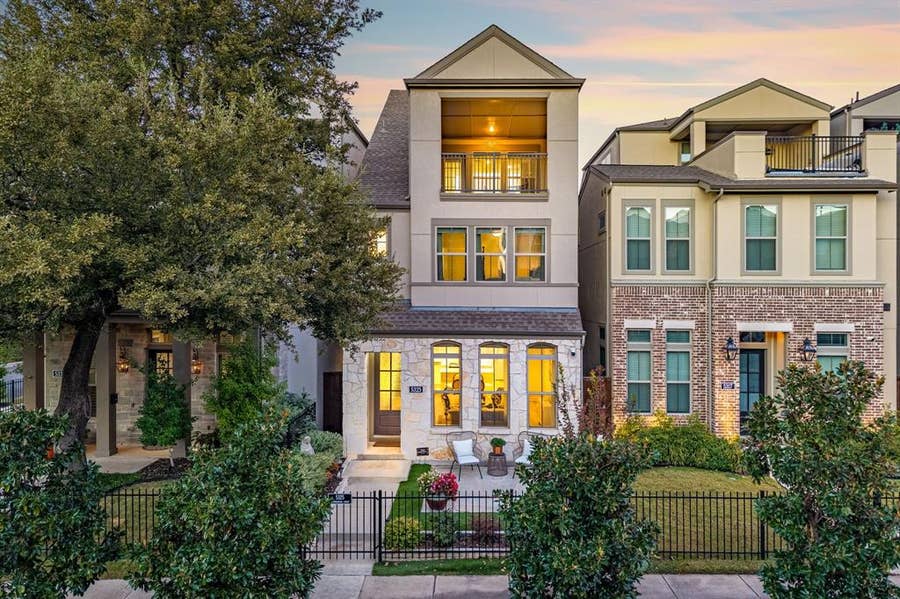 Property photo for 5325 Autumnbrook Court, Dallas, TX