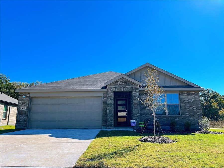 Property photo for 1817 Saint James Place Lane, Anna, TX
