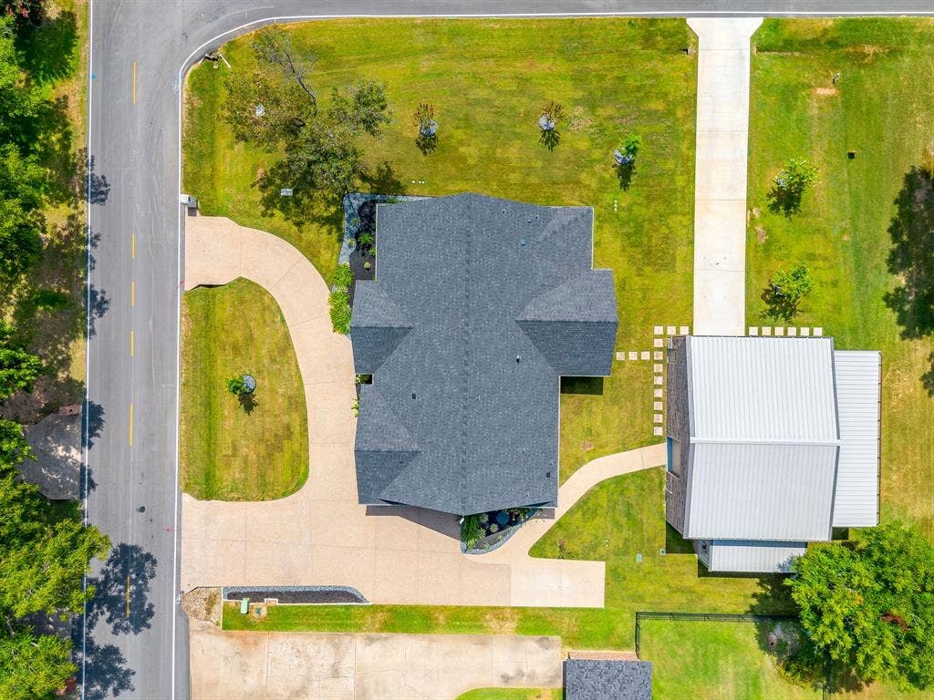 5418 Wedgefield Road, Granbury, TX 76049 5418 Wedgefield Road, Granbury, TX 76049