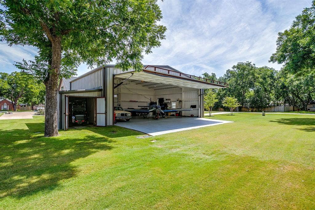 5418 Wedgefield Road, Granbury, TX 76049 5418 Wedgefield Road, Granbury, TX 76049
