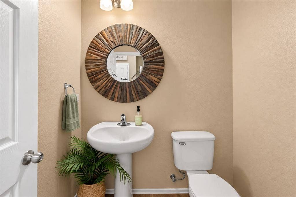 2816 Brosnan Road, Waco, TX 76655 2816 Brosnan Road, Waco, TX 76655