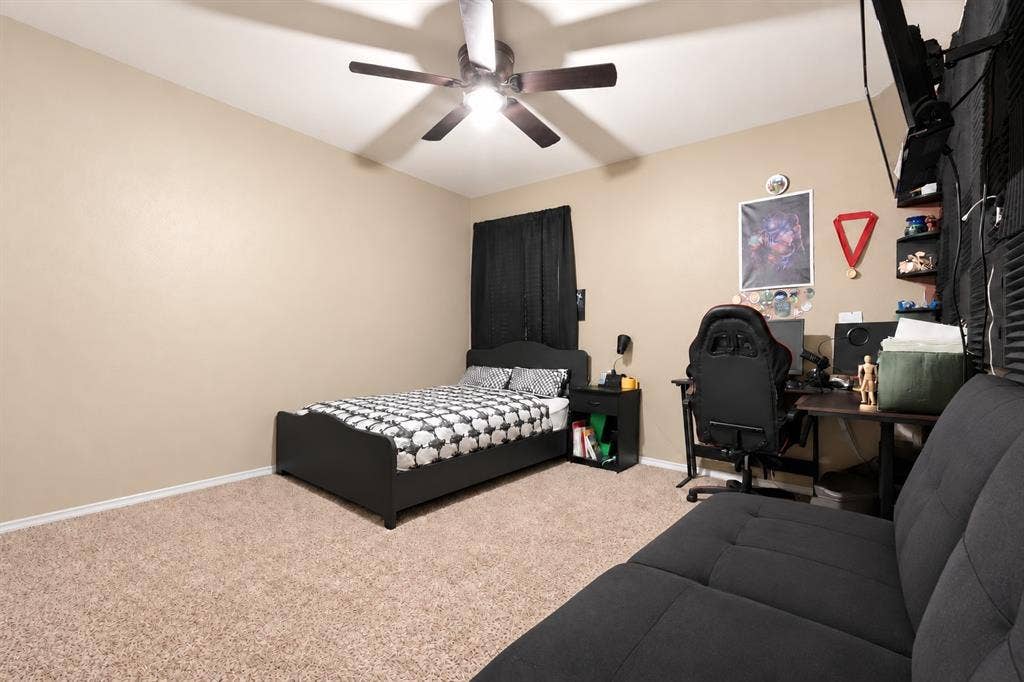 2816 Brosnan Road, Waco, TX 76655 Upstairs Bedroom 2