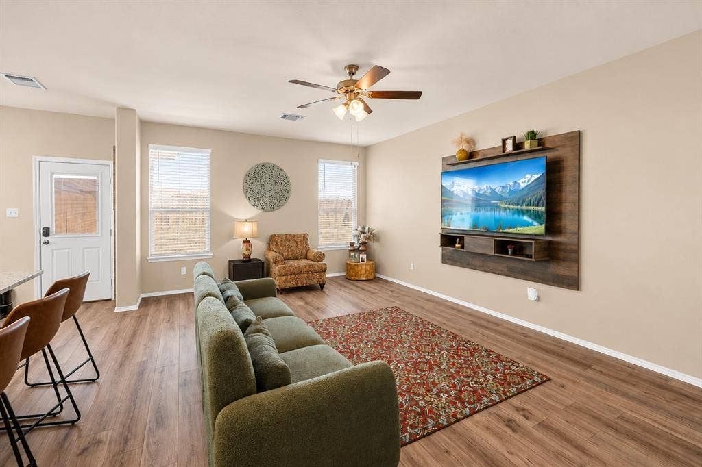 2816 Brosnan Road, Waco, TX 76655 2816 Brosnan Road, Waco, TX 76655