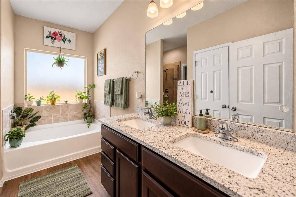 2816 Brosnan Road, Waco, TX 76655 2816 Brosnan Road, Waco, TX 76655