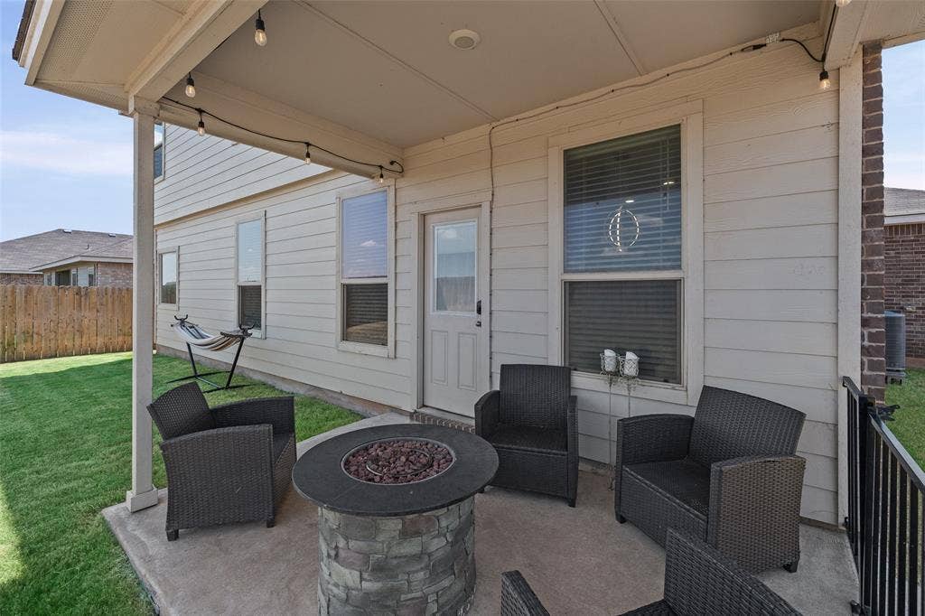 2816 Brosnan Road, Waco, TX 76655 2816 Brosnan Road, Waco, TX 76655