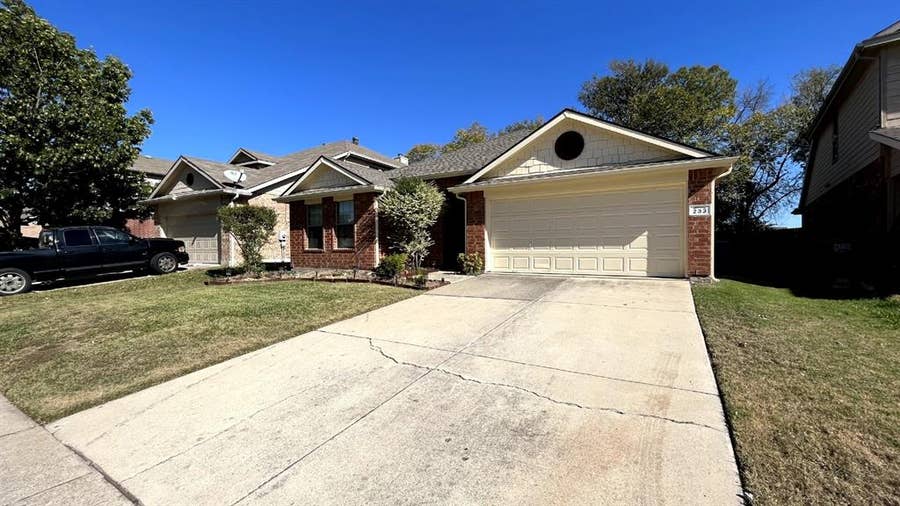 Property photo for 233 Niagara Falls Drive, Anna, TX