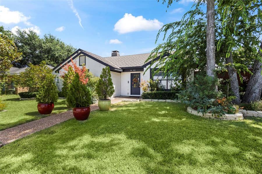 Property photo for 3724 Solarium Place, Plano, TX