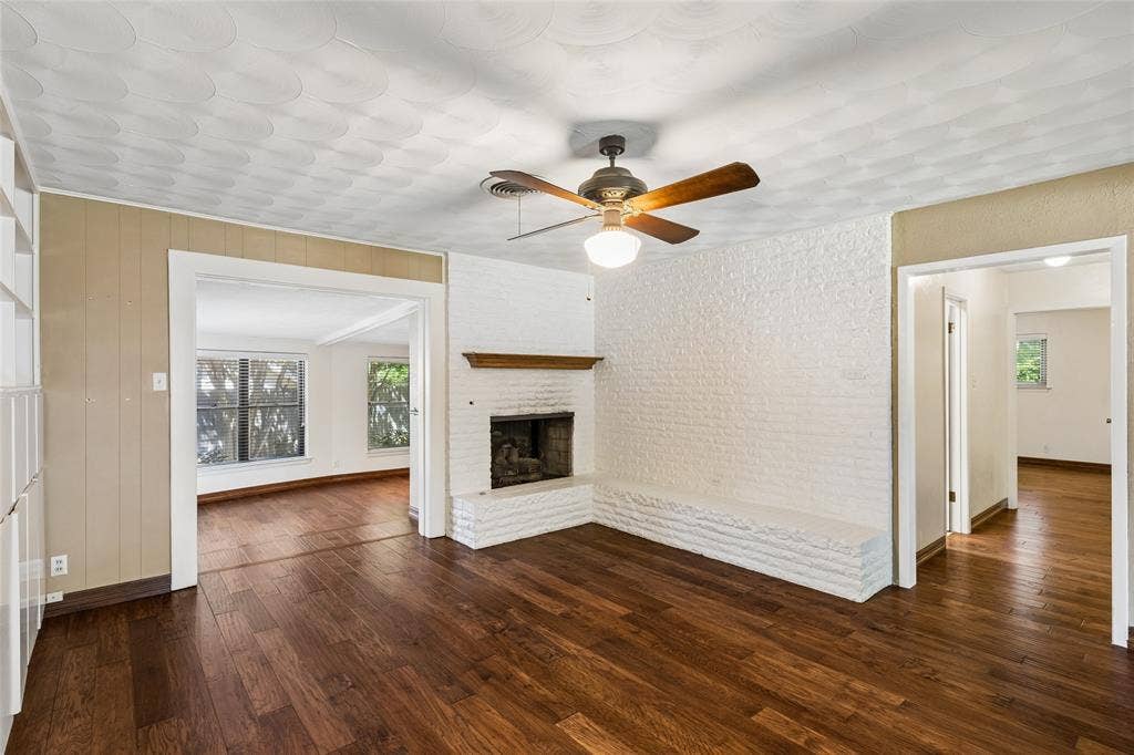 505 Caduceus Lane, Hurst, TX 76053 Notice this special ceiling treatments here