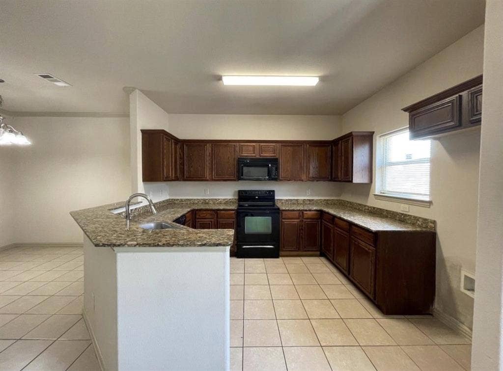 2307 Calendar Court, Grand Prairie, TX 75050 2307 Calendar Court, Grand Prairie, TX 75050