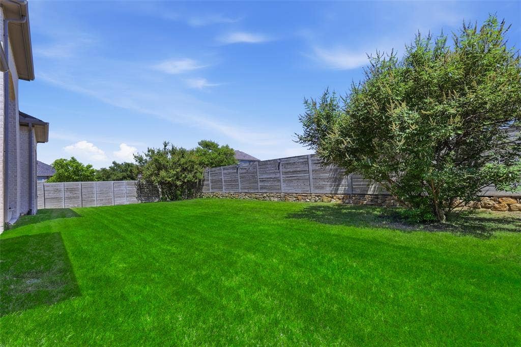 1432 14th Street, Argyle, TX 76226 1432 14th Street, Argyle, TX 76226
