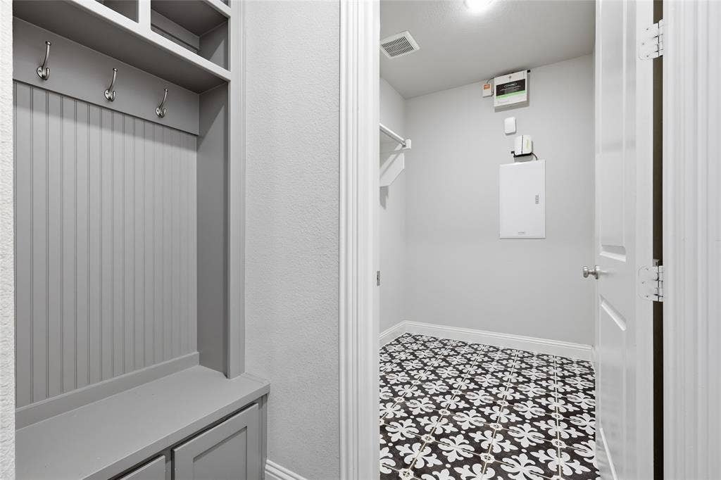 1432 14th Street, Argyle, TX 76226 1432 14th Street, Argyle, TX 76226