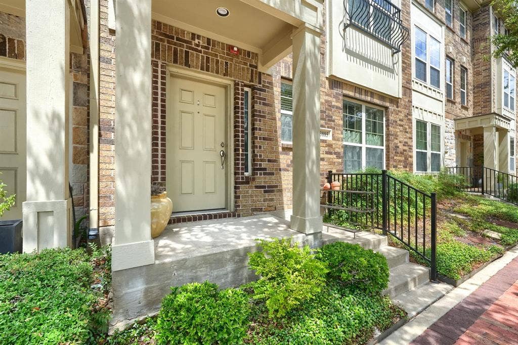 3885 Asbury Lane, Addison, TX 75001 3885 Asbury Lane, Addison, TX 75001