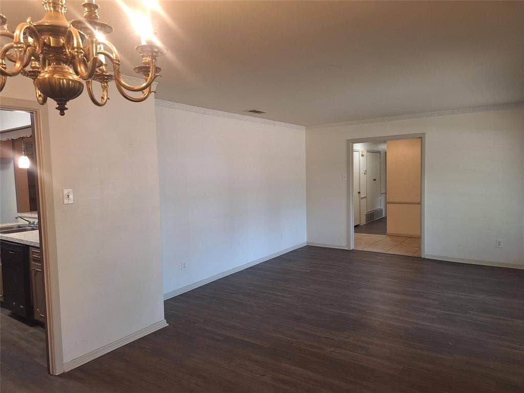 906 Sharpshire Street, Grand Prairie, TX 75050 906 Sharpshire Street, Grand Prairie, TX 75050