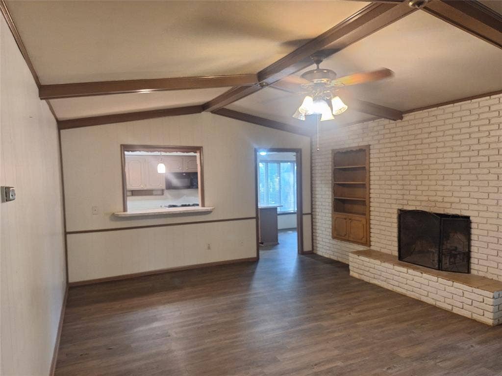 906 Sharpshire Street, Grand Prairie, TX 75050 906 Sharpshire Street, Grand Prairie, TX 75050