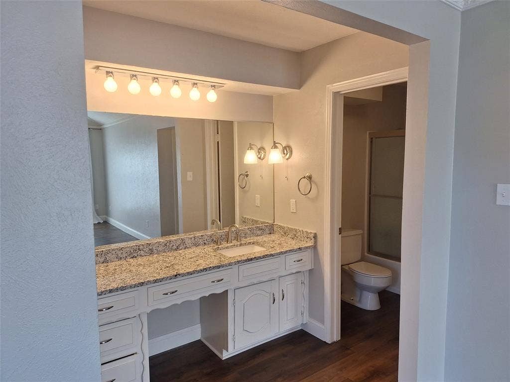 4240 Harvest Hill Road, Dallas, TX 75244 4240 Harvest Hill Road, Dallas, TX 75244