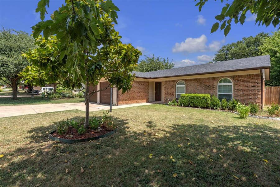 Property photo for 6617 Andora Avenue, Fort Worth, TX