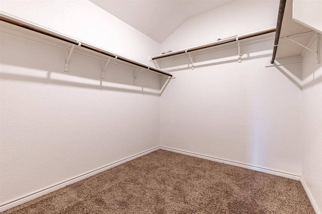 4013 Spur Trail Drive, Denton, TX 76208 4013 Spur Trail Drive, Denton, TX 76208