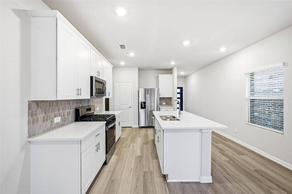 523 Blanton Street, McKinney, TX 75069 523 Blanton Street, McKinney, TX 75069