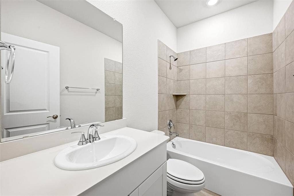 523 Blanton Street, McKinney, TX 75069 523 Blanton Street, McKinney, TX 75069