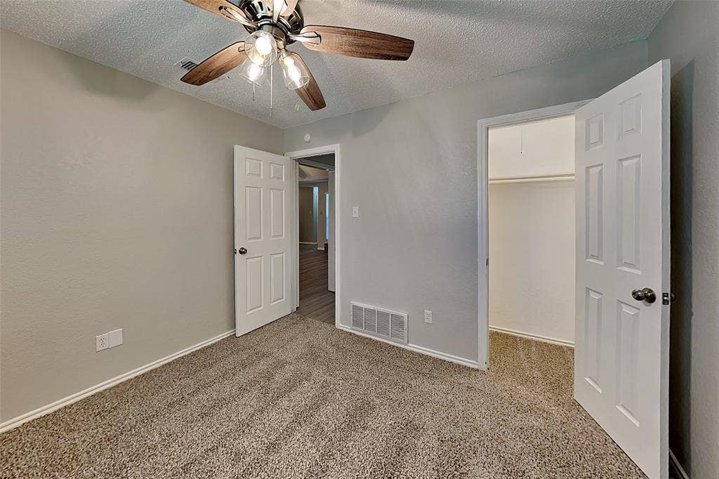 6117 Courtside Drive, Watauga, TX 76148 6117 Courtside Drive, Watauga, TX 76148