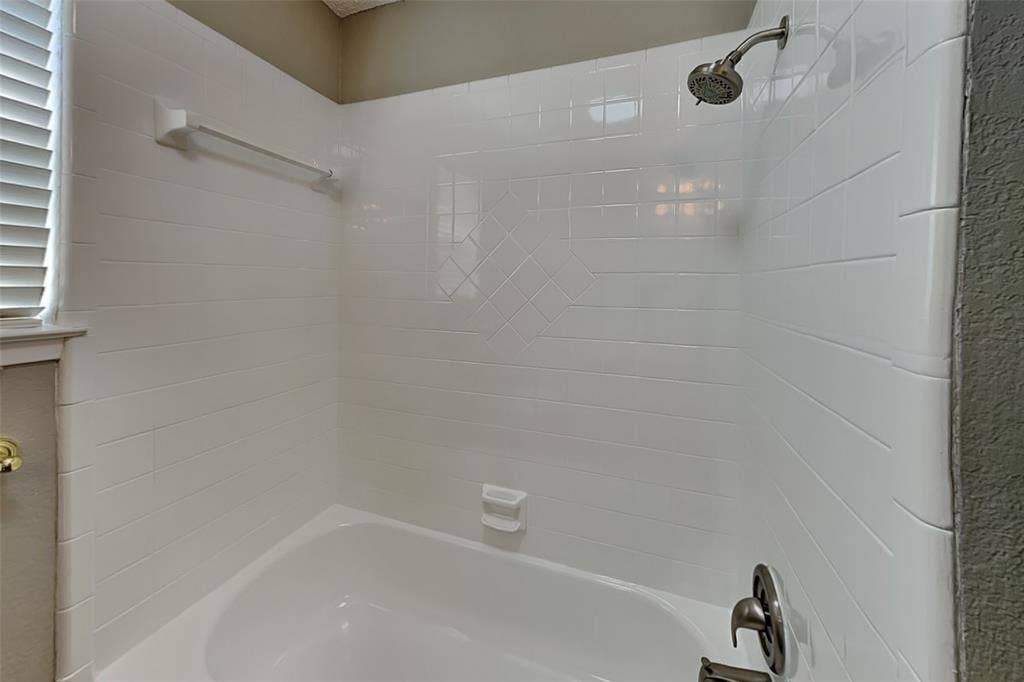 6437 Highview Terrace, Watauga, TX 76148 6437 Highview Terrace, Watauga, TX 76148