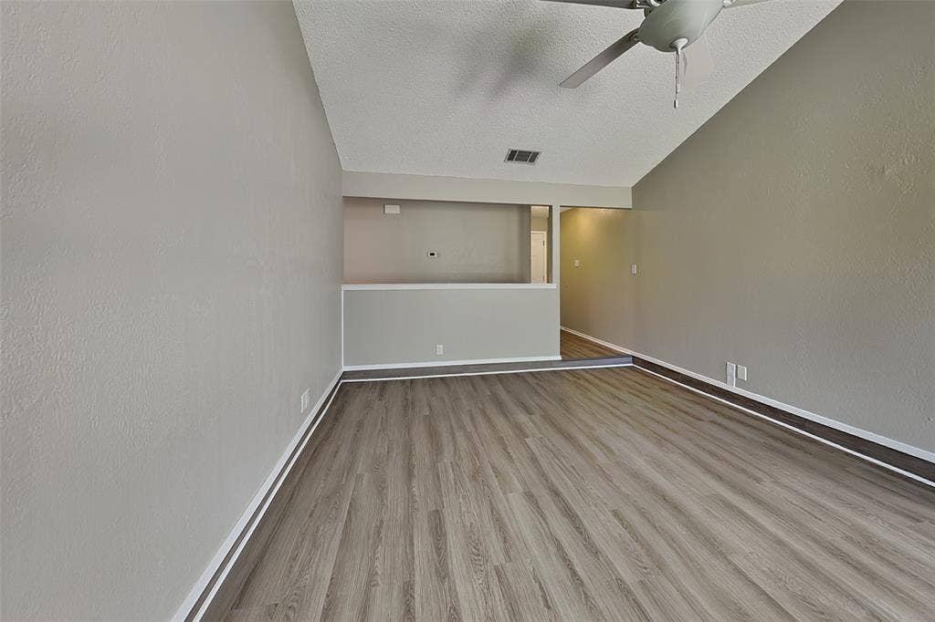 6437 Highview Terrace, Watauga, TX 76148 6437 Highview Terrace, Watauga, TX 76148