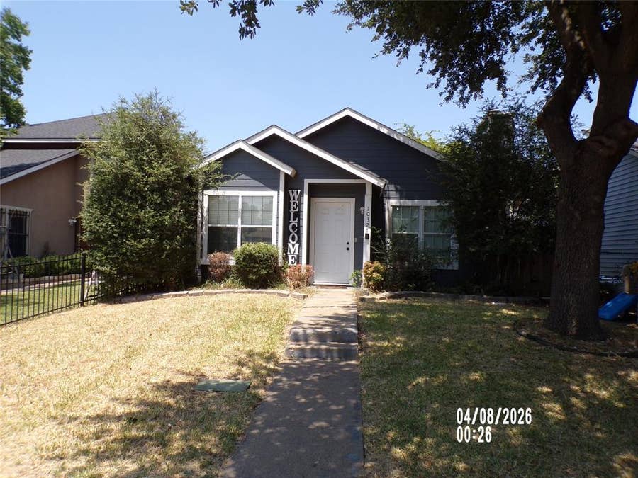 Property photo for 10327 WHITINGHAM Drive, Dallas, TX