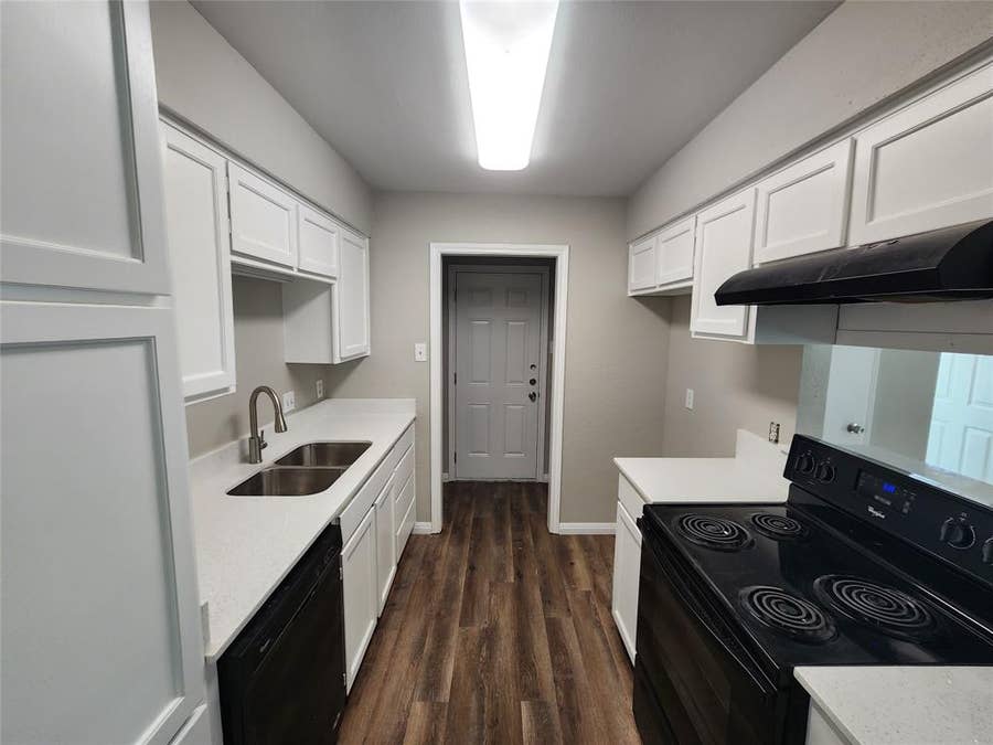 Property photo for 350 Spring Branch Lane, Kennedale, TX