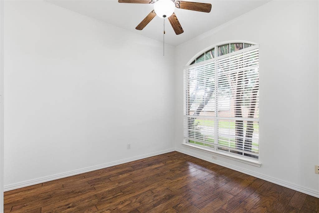 3221 Corning Drive, Plano, TX 75023 3221 Corning Drive, Plano, TX 75023