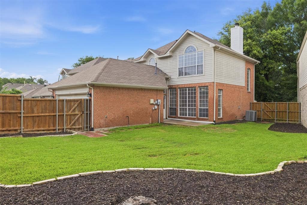 3221 Corning Drive, Plano, TX 75023 3221 Corning Drive, Plano, TX 75023